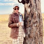 Isha Koppikar Instagram - If there were one more thing I could do, it would be to go on safari once again. Missing my morning coffees and safari in the wild. @thegamedrive @naurori_jeff #masaimara #tripofalifetime #memories #tbt #sundaymood #takemeback #safari #inthewild