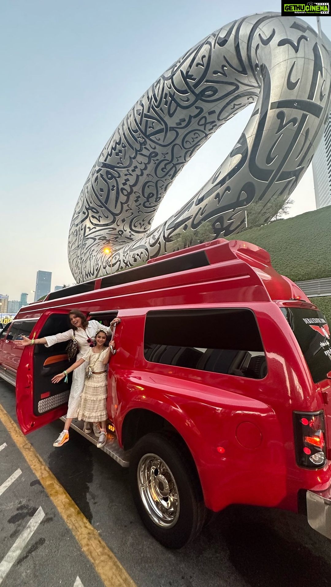 Isha Koppikar Instagram - My friends and I surprised Rianna with a limo ride on our last day in Dubai. She had no idea of what we had planned for her ❤️ #motherdaughter #love #family #famjam #limodate #dubai #visitdubai #dxb #dubailife #dubaimarina