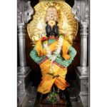 Isha Koppikar Instagram – Blessed 🙏🏼
Visited the Pandharpur Vithoba temple. The calmness, purity and peace is divine.
Jai Hari Vithal 🙏🏼

#jaiharivithal🙏🙏🙏 #pandharpur #blessed #divine #thankyou #gratitude #vithoba Vithoba Rukmini Mandir, Pandharpur