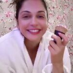 Isha Koppikar Instagram - Everything is better with ice cream 🍦 #icecream #love #finally #binge #cheatday #trendingreels #reels #reelsinstagram #reelsvideo #feelkaroreelkaro