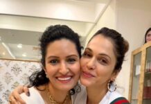 Isha Koppikar Instagram - Beauty is crucial, both on and off the screen. Specially for people in the Film Industry, it can make or break careers. As a dermatologist, I understand how important it is to look and feel your best, and that's why I'm thrilled to have had the stunning and talented Isha Koppikar Narang visit our clinic for our personalised GFC Hair treatment. Congratulations, Isha, you chose the right place for your skin and hair needs. Kopikar Dermatology Clinic in Vikhroli East, Mumbai, specializes in Dermatology, Cosmetology, and Trichology, offering a wide range of services tailored to meet the unique needs of each client. Our cutting-edge GFC Hair treatment is just one of the many options available to help you achieve the look you desire. From a dermatologist's perspective, beauty is more than just skin-deep. It's about taking a holistic approach to your overall health and well-being, both inside and out. And from an actor's perspective, it's about feeling confident and comfortable in your own skin, no matter the role you're playing. If you're ready to take your beauty routine to the next level, come see us at our clinic and let us help you look and feel your best. We'd love to hear from you and tell you more about the treatment Isha received during her visit. Kopikar Dermatology is the leading Skin and Hair Clinic in Vikhroli Mumbai and a top choice of celebrities | Dr Radhika Kopikar, founder of Kopikar Dermatology is an experienced Dermatologist , Cosmetologist & Trichologist with over 12+ years of experience in the field. Like for more!! 🤍🤍 To know more call or WhatsApp us at 9967010034 Find us at 📍3/23 Sai Prasad Shopping Centre Below Vikhroli Court, Kannamwar Nagar II, Vikhroli (E), Mumbai, Maharashtra 400083 #celebritydermatologist #dermatologist #indiandermatologist #indiancosmetologist #skinclinicmumbai #ishakoppikar #hairclinic #gfc #prptreatment #gfchairtreatment Dr RadhikaKopikar