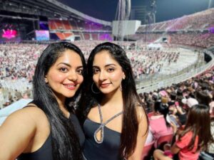 Ishaani Krishna Instagram - 🖤🩷

#blackpink#concert#bornpink#lisa#jennie#jisoo#rosé#blinks #bangkok#thailand#kpop