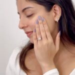 Ishaani Krishna Instagram – I have got my hands on the all new @olayindia Niacinamide Serum and Cream which has 99% pure Niacinamide & penetrates 10 layers deep into the skin 😌

Step 1: Apply Olay’s Niacinamide Serum 

Step 2: Apply Olay’s Niacinamide Cream 

Step 3: Lock it with SPF 

This helps target 7 signs of uneven skin tone, dullness, dryness, rough skin texture and dark spots. Follow these steps for your morning routine as it’s effective and affordable. With their new policy, you can return the product within 30 days if it doesn’t suit you. You will get your 100% Money Back, no questions asked. Please read the terms & conditions here – https://bit.ly/3p7yXb7 🙌🏻

Grab Olay’s Niacinamide Range on Nykaa Pink Summer Sale for 899/- each. Happy shopping 🛒 💖

#Ad #OlayNiacinamideRange #OlayIndia #NykaaPinkSummerSale #Skincare #Range #Routine #Am #Morning #Niacinamide