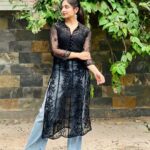 Ishaani Krishna Instagram - 🖤 PC : @sindhu_krishna__ 😘