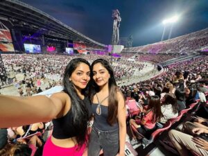 Ishaani Krishna Instagram - 🖤🩷

#blackpink#concert#bornpink#lisa#jennie#jisoo#rosé#blinks #bangkok#thailand#kpop