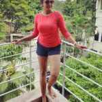 Kaniha Instagram - Once you realize your worth, It's a different game altogether! 😊