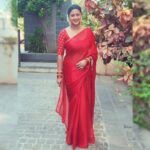 Kaniha Instagram - Lady in Red❤️ Draped in this pretty red saree from @laagire Less is more!! #redsaree #saree #sixyardsofelegance #loveforsaree Chennai, India
