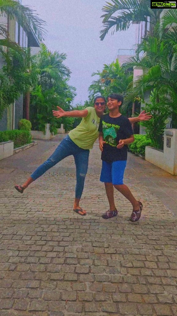 Kaniha Instagram - If it's not fun, You're not doing it right! No time for haters, No time for BS! Life is beautiful Life is short Make it worthwhile❤️ Happy mommy, happy son Us being us #momandson #sonshine #meandmine #lifeisbeautiful