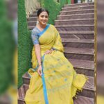 Kaniha Instagram - அந்த தமிழச்சி vibes ❤️ #saree #tamilponnu #maduraiponnu #mallipoo @_singaariofficial_ comfortable and pretty saree n blouse ❤️ Chennai, India