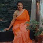Kaniha Instagram - Sunday ❤️ A saree kinda day! #handloom #sarees #sixyardsofelegance Chennai, India