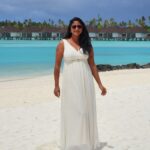 Kaniha Instagram - All good things come to an end, so we can seek greater things 🙂 My eyes have captured the best visuals, My heart is filled with happiness, And I take back great memories! Buh- bye Maldives!!💙 A beach person then, now and always!❤️ And that's a wrap at Maldives @sunsiyamolhuveli A big shout out to @touronholidays for puttin this trip together for us. #holidays #Maldives #happyme #50shadesofblue Sun Siyam Olhuveli