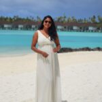 Kaniha Instagram - All good things come to an end, so we can seek greater things 🙂 My eyes have captured the best visuals, My heart is filled with happiness, And I take back great memories! Buh- bye Maldives!!💙 A beach person then, now and always!❤️ And that's a wrap at Maldives @sunsiyamolhuveli A big shout out to @touronholidays for puttin this trip together for us. #holidays #Maldives #happyme #50shadesofblue Sun Siyam Olhuveli