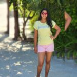 Kaniha Instagram - Having a peaceful much needed getaway at Maldives. Travel Partner @touronholidays thanksfor putting together this amazing stay @sunsiyamolhuveli #waterbabe #maldives #olhuveli #sunsiyam #beachbums Sun Siyam Olhuveli