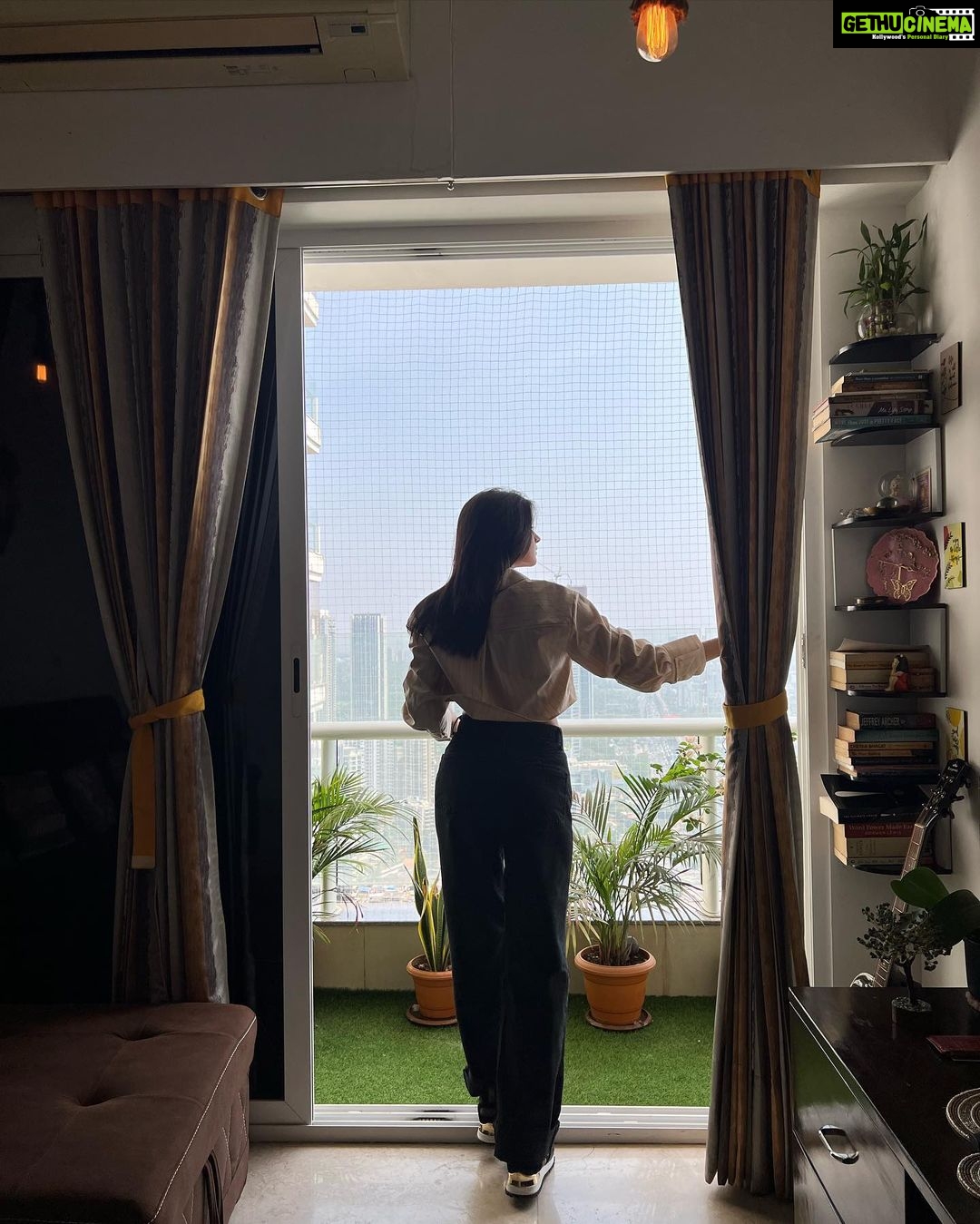 Kanika Mann Instagram - Question - Tell me the time I clicked these pictures at … !