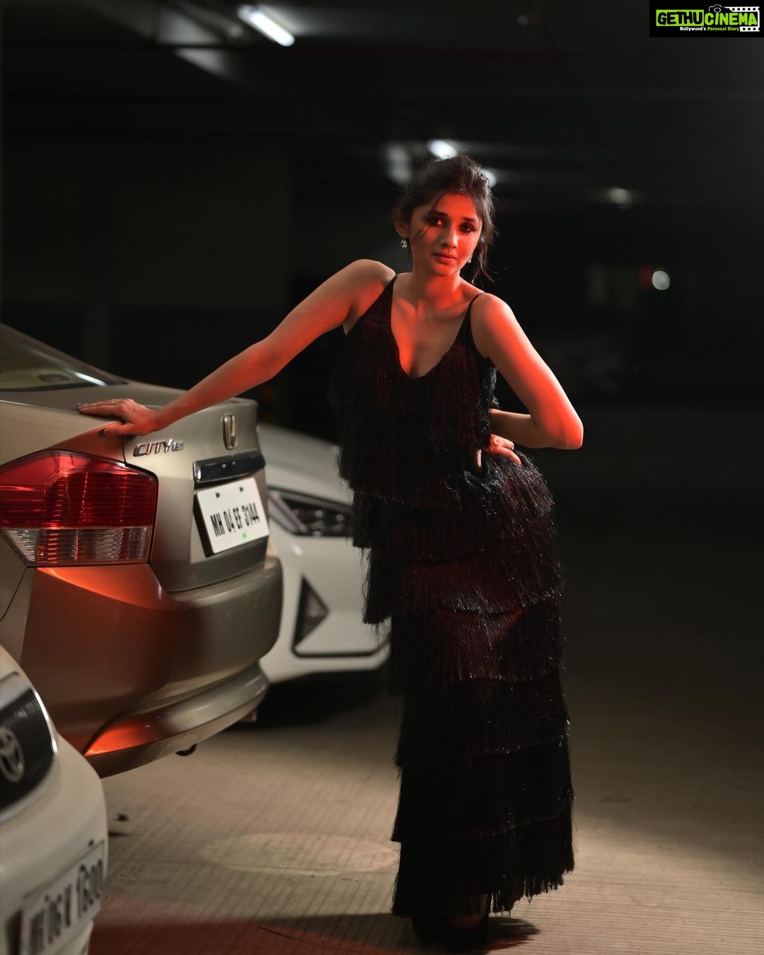 Kanika Mann Instagram - Sorry I used your car to pose ๐ Styled by: @styleitupbyaashna Shot by @deepak_das_photography @kakali_das_photography Outfit: @sonarshbysona Hair & Makeup: @celebsmakeupbysejal @makeoverbysejalthakkar