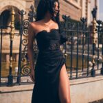 Kanika Mann Instagram - Since you love me in black 🕷️ . . . . Styled by: @styleitupbyaashna Outfit: @purvisethiacouture Photography: @mirajverma_photography Makeup & Hair: @celebsmakeupbysejal @makeoverbysejalthakkar