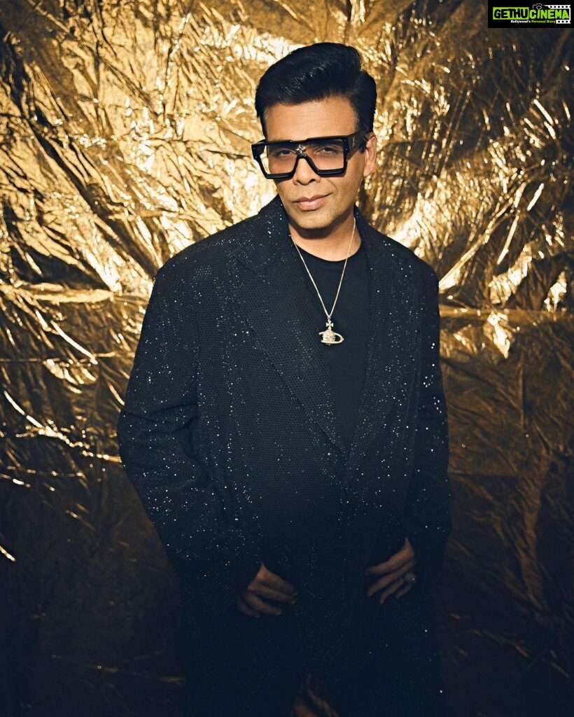 Karan Johar Instagram - I feel like sequins are my soul mate! I feel like singing “lag ja gale” whenever I see sequins… that’s it the search ends! This is my future eternal lover! In @itrhofficial styled by @ekalakhani 📷 @sheldon.santos