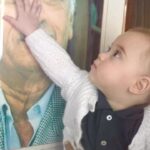 Karan Johar Instagram - My biggest blessings, my biggest strengths, my biggest critics & my biggest reasons for everything I do Thank you for making me a father Roohi & Yash! Dada loves you very very much❤️❤️❤️ And thank you papa, for being the guiding light. If today I can be even half of the father figure as you, to my kids - I will consider that as my biggest victory. #FathersDay