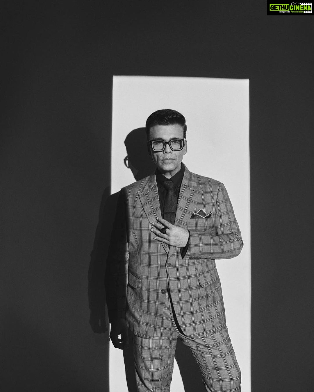 Karan Johar Instagram - When colour took a night off… styled by @ekalakhani in @masculineofficial 📷 @sheldon.santos