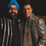 Karan Johar Instagram - Hum Saath Saath hai….#sidkiarakishaadi @putlu @aartishetty @bindraamritpal @pooja__shetty @shabskofficial @tanghavri @shahidkapoor @mira.kapoor thank u for being so patient @sheldon.santos ❤️❤️❤️