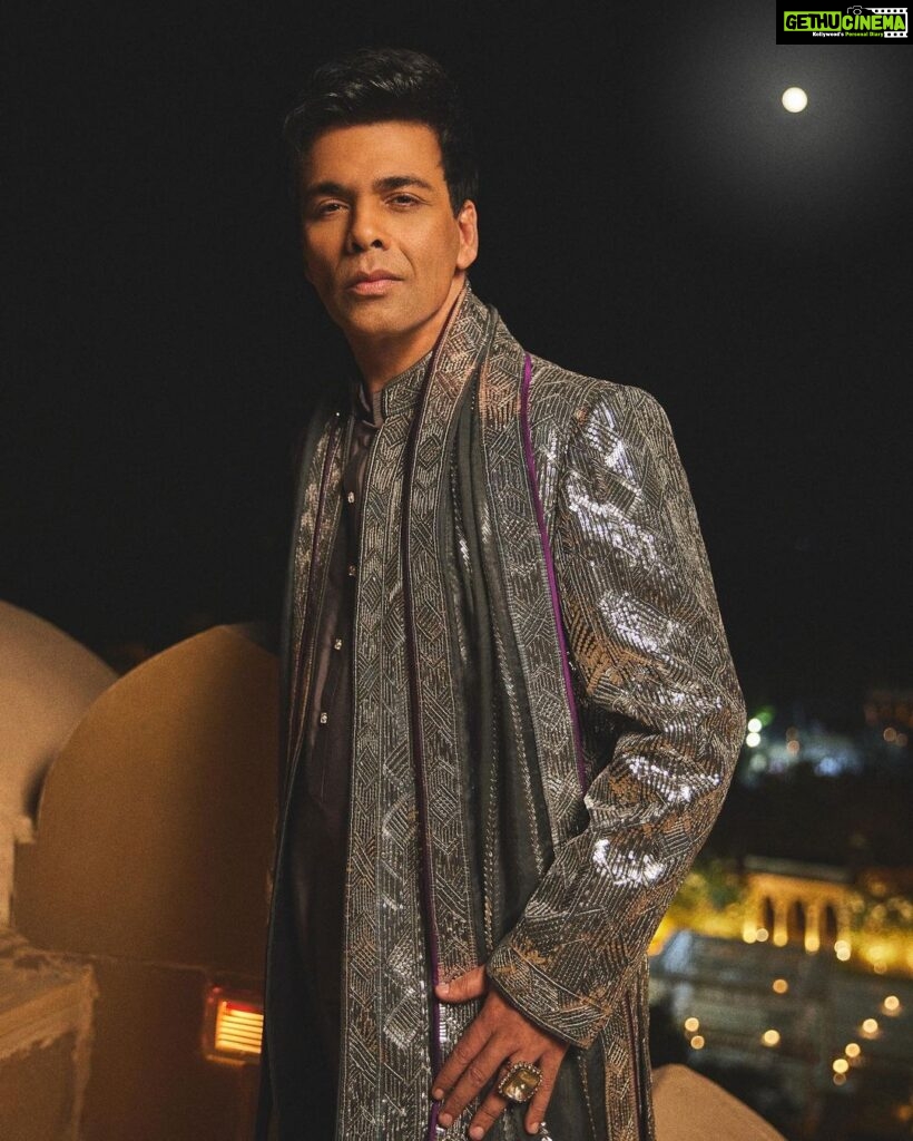 Karan Johar Instagram - It was such a warm and intimate shaadi…. And it was the most fun to dress for mere do yaars ki shaadi! Blessings to Sid and Kiara and so much love to the maverick magician and marvellous @manishmalhotra05 @manishmalhotraworld for not only outdoing himself for the bride and groom but also giving me the most gorgeous ensembles to celebrate the loving couple!!!! Manish you’re the best! Love you!!! Styled by @ekalakhani managed by @len5bm 📷 @sheldon.santos