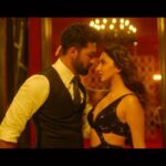 Karan Johar Instagram - A full party vibe on the way, it’ll make you go - kyaaaa baaat haiiii!🙌🏻 #KyaaBaatHaii 2.0, song out tomorrow at 12:30pm. #GovindaNaamMera streaming from 16th December only on Disney+ Hotstar! #GovindaNaamMeraOnHotstar @disneyplushotstar @apoorva1972 @ajit_andhare @vickykaushal09 @bhumipednekar @kiaraaliaadvani @shashankkhaitan @tanishk_bagchi @harrdysandhu @nikhitagandhiofficial @jaani777 @azeemdayani @viacom18studios @dharmamovies @mentor_disciple_films @sonymusicindia