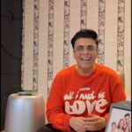 Karan Johar Instagram - Meditate Air Purifier By Havells Studio is one of the best things that happened to me & my family ever! Oh! Did I jump on it too soon? Guys it’s a complete blockbuster solution to fight indoor air pollution!!🤝 #MeditateAirPurifier #HavellsStudio #Havells @havellsstudio #ad #paidpromotion
