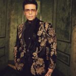 Karan Johar Instagram - In @rimpleandharpreet styled by @ekalakhani hair @aalimhakim make up @paresh_kalgutkar 📷 @sheldon.santos production design @amritamahalnakai ..For the launch of the NITA MUKESH AMBANI CULTURAL CENTRE which is nothing short of spectacular! A world class institution that will forever be iconic for being the most incredible platform to curate and cultivate art and artists… #thegreatindianmusical was beyond amazing …. Such a visual, elegant , patriotic and poignant narrative of our great nation and its immense relevance to the world…Directed by FEROZ KHAN who did such an outstanding job…. My dearest and exceptionally talented friend @manishmalhotra05 who displayed over 1200 spectacular costumes which brought the rich colours and silhouettes of our traditional garments with aplomb and vibrancy…The choreography by the genius and magestic @vaibhavi.merchant … wow! Took our collective breaths away…. Kudos and Bravo to Nita bhabhi and Mukesh Bhai for contributing so immensely to the cultural fabric of our city and country in the most magnificent way! My love and warmth to my favourite twins after my own … Akash and Isha… the warmest and kindest Anant… Shloka , Radhika and Anand for being such pillars of love and support! @nmacc.india Does us all proud ….
