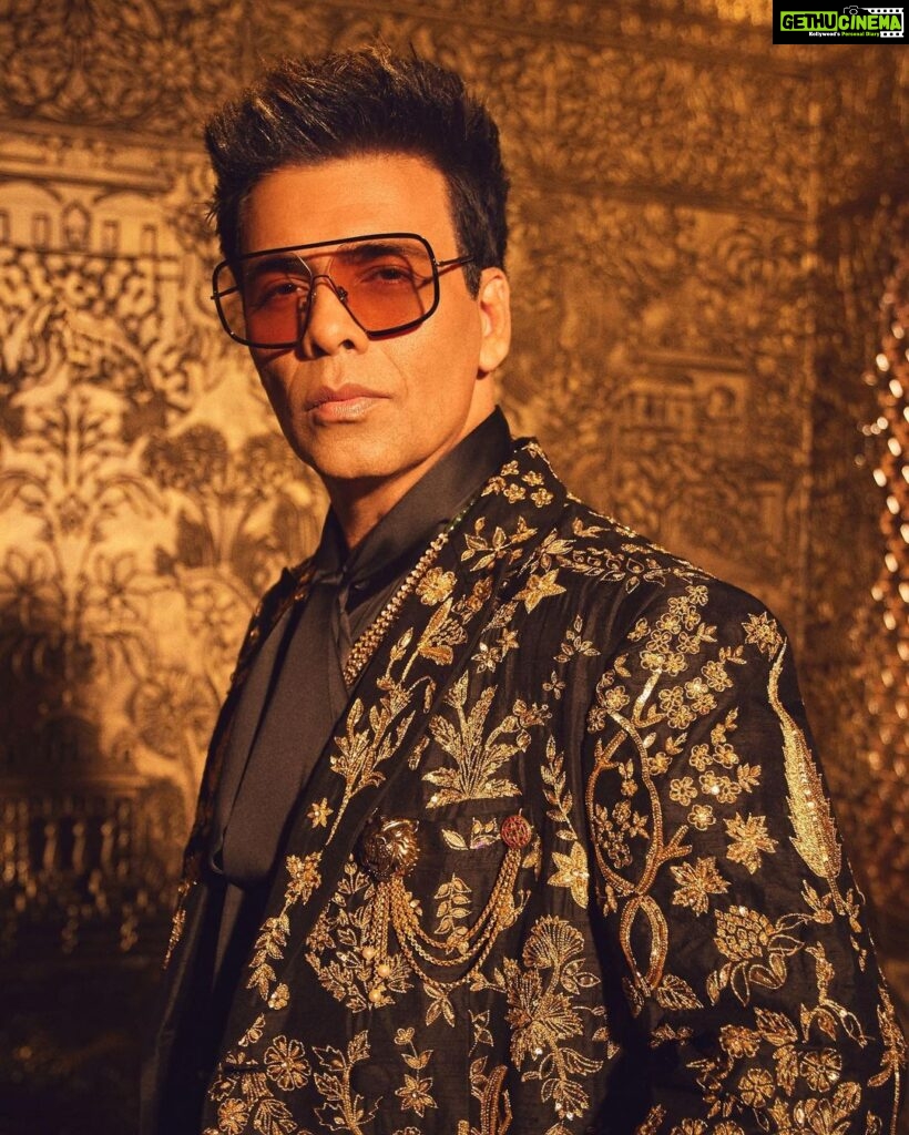 Karan Johar Instagram - The india Inspired celebration and the most stunning art exhibit this country has ever witnessed or curated…. @nmacc.india Wearing @rahulmishra_7 styled by @ekalakhani production design @amritamahalnakai hair @aalimhakim make up @paresh_kalgutkar 📷 @sheldon.santos