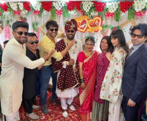Kartik Aaryan Instagram - Congratulations 
Sachin aur Surekha ❤️
Happy Married life ahead ❤️