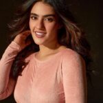 Kavya Thapar Instagram - 🪷 TEAM Shot by | @bhushanpunsephotography Hmu | @dynamitepikachu Styling | @pal_loveee Studio | @runwaylifestylstudio Agency | @runwaylifestyl @varunkatoch06 🫶 Mumbai, Maharashtra