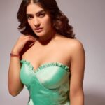 Kavya Thapar Instagram - Never lose your innocence hombre ✨ #555 TEAM Shot by | @bhushanpunsephotography Hmu | @dynamitepikachu Styling | @pal_loveee Studio | @runwaylifestylstudio Agency | @runwaylifestyl @varunkatoch06 Runway Lifestyle