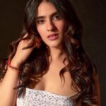 Kavya Thapar Instagram - Posting my close up so you can see me clearly in your dreams 💭 TEAM Shot by | @bhushanpunsephotography Hmu | @dynamitepikachu Styling | @pal_loveee Studio | @runwaylifestylstudio Agency | @runwaylifestyl @varunkatoch06 Runway Lifestyle