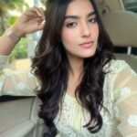 Kavya Thapar Instagram - Pov : I wish you good morning everyday ☀️ #cutevibesonly #loveovereverything India