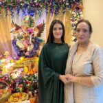 Kavya Thapar Instagram - Ganpati Bappa Morya 🙏 Wishing a beautiful, colourful and cheerful Ganesh Chaturthi to everyone. May this festive occasion bring along many more smiles and celebrations. May Bappa bestow you power, destroy your sorrows and enhance happiness in your life. Happy Ganesh Chaturthi 🪷 A beautiful day filled with a Million blessings, smiles, love, laughter, family, friends like family and pure bliss 😇☺️🌺 Mumbai, Maharashtra