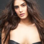 Kavya Thapar Instagram - Baddy with a good look 🏴‍☠️ TEAM Shot by - @amyn.hooda Hmu - @priyankachourasia342 Styling - @kavyathapar20 (me) Agency - @runwaylifestyl @runwaylifestylstudio @varunkatoch06 @jaikishenraheja ✨ India