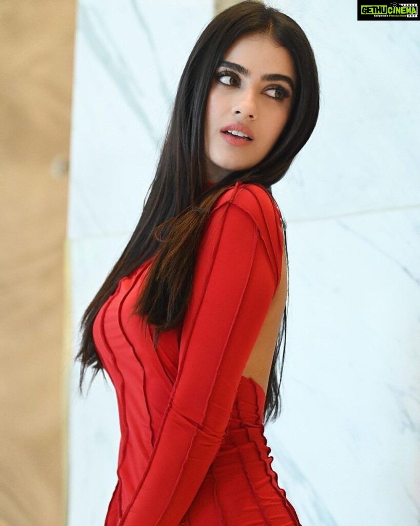 Kavya Thapar Instagram - Let’s just agree Red is a vibe ❤️‍🔥 #throwback Wearing @may.official.store for #lakmefashionweek ✨ HMU @sakbagasramua my fav ❤️