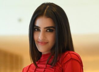 Kavya Thapar Instagram - Let’s just agree Red is a vibe ❤️‍🔥 #throwback Wearing @may.official.store for #lakmefashionweek ✨ HMU @sakbagasramua my fav ❤️