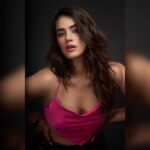 Kavya Thapar Instagram - Not your regular Tuesday! . . TEAM Shot by - @amyn.hooda Hmu - @priyankachourasia342 Styling - @kavyathapar20 (me) Agency - @runwaylifestyl @runwaylifestylstudio @varunkatoch06 @jaikishenraheja ✨ #instagood #ootd #photooftheday India