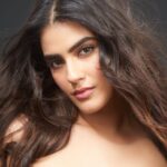 Kavya Thapar Instagram - Baddy with a good look 🏴‍☠️ TEAM Shot by - @amyn.hooda Hmu - @priyankachourasia342 Styling - @kavyathapar20 (me) Agency - @runwaylifestyl @runwaylifestylstudio @varunkatoch06 @jaikishenraheja ✨ India