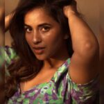 Komalee Prasad Instagram - Chocolate -y 🍫🍫🍫 📸 @anuragkamilla Muh @makeupbyajitha Hair @sriniwas_bridal_makeover
