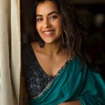 Komalee Prasad Instagram – Happy makara sankranti 🌿 🪁🌾

Outfit – Amma’s saree ♥️