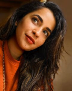 Komalee Prasad Instagram - Caption these.....

I would say - i see it. 😶 I want it. ☺️ I get it. 😄

Pc @maiyyal ♥️