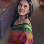 Komalee Prasad Instagram - Let me stay like a beautiful dream 🦋🌈❤️‍🔥 #seekingthestars ✨