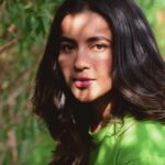 Komalee Prasad Instagram - Is there any fruit in green other than green apple ? 🍏🍏🍏 Clicked by @vishnu.clicks Makeup @rameshkumar8501 Hair @srinivas__hairstylist