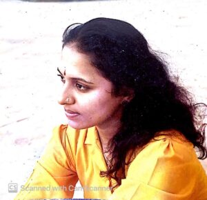 Lakshmi Menon Instagram - 1980’s(Happy Mother’s Day)😁