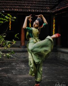 Lakshmi Menon Instagram - 𝒜 𝒢𝑜𝓁𝒹𝑒𝓃 𝒮𝓉𝒶𝓉𝑒 𝒪𝒻 𝑀𝒾𝓃𝒹

Photographed by : @harikuttanhk 
MUA : @amal_ajithkumar