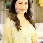 Madhuri Dixit Instagram - Dolled Up ❤️ #friday #fridayvibes #transitionreels #reelsinstagram #explorepage