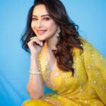 Madhuri Dixit Instagram - Nothing can bring me down when i got a beautiful saree on 💝 #monday #mondaymotivation #monday #sareelove #yellow #photooftheday #photoshoot