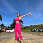 Madhuurima Instagram - Well, do u feel love when u see pink ??? @stylebysaachi @sanzimehta @colorstv @voot #kkk13 #khatrokekhildi